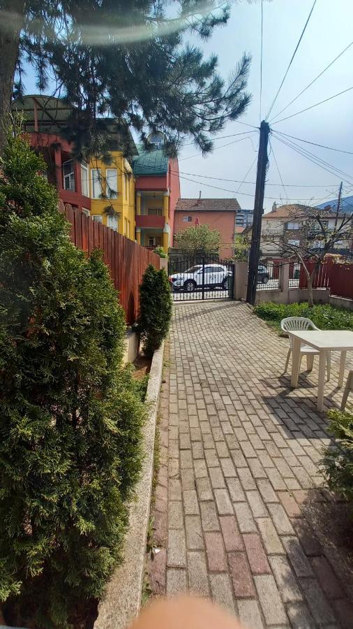 Jani Apartment City Skopje City ​​Center Екстериор снимка